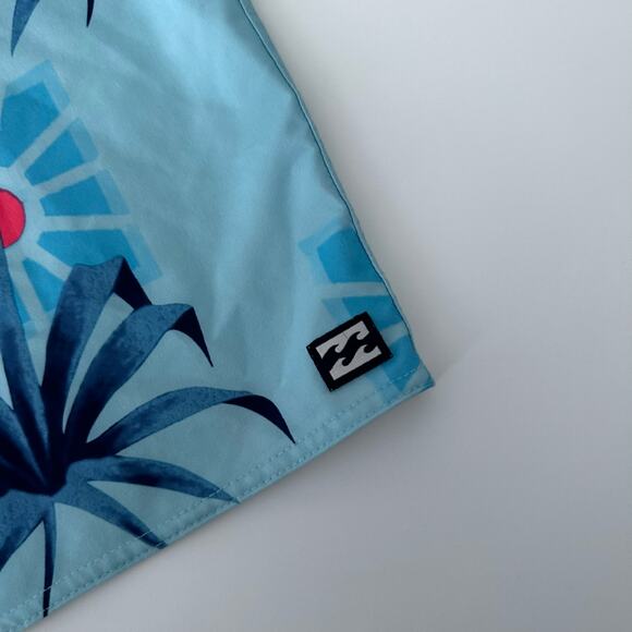 Quiksilver Surfsilk Mystic Sessions 18 - Picture 3 of 6